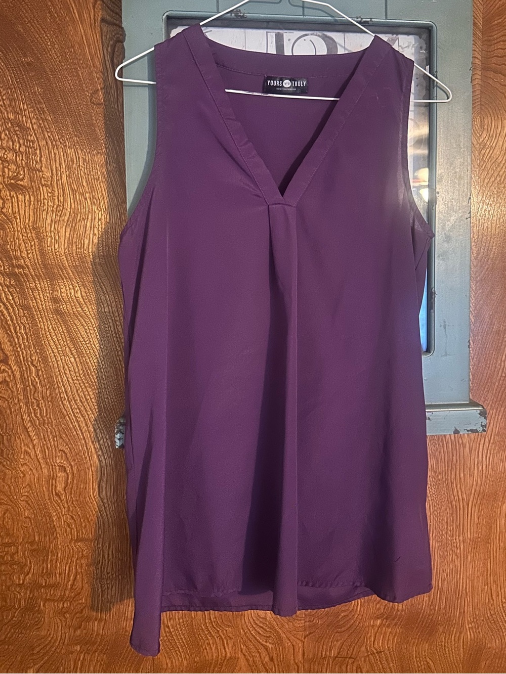 Sleeveless V-Neck Purple Blouse
